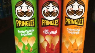 Pringles retro cans