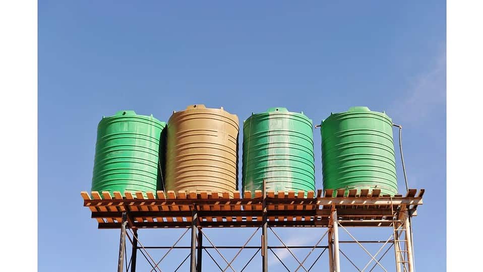 Does Distilled Water Go Bad or Expire? Practical Cooks