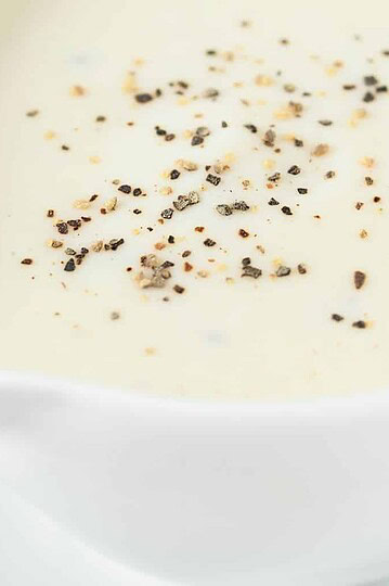 can you reheat white sauce