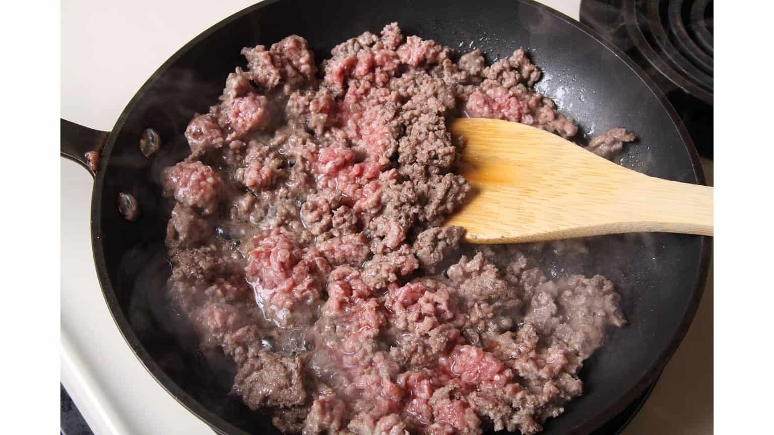 Ground Beef Turning Brown Why? Practical Cooks