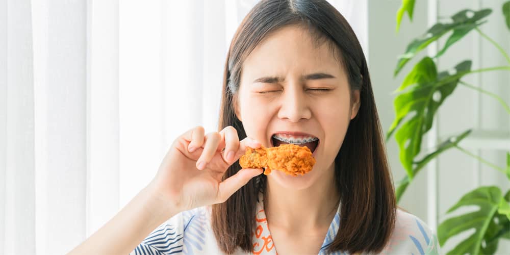 What Are the Possible Complications of Eating Raw Chicken?