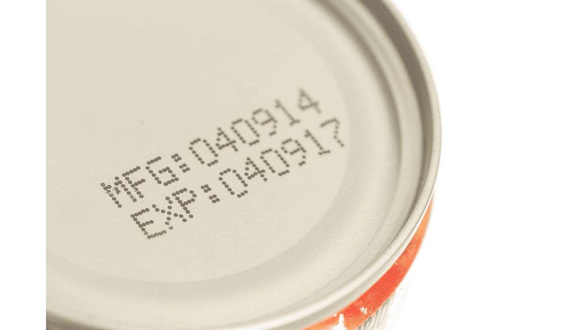 Does White Claw Expire or Go Bad? - Practical Cooks