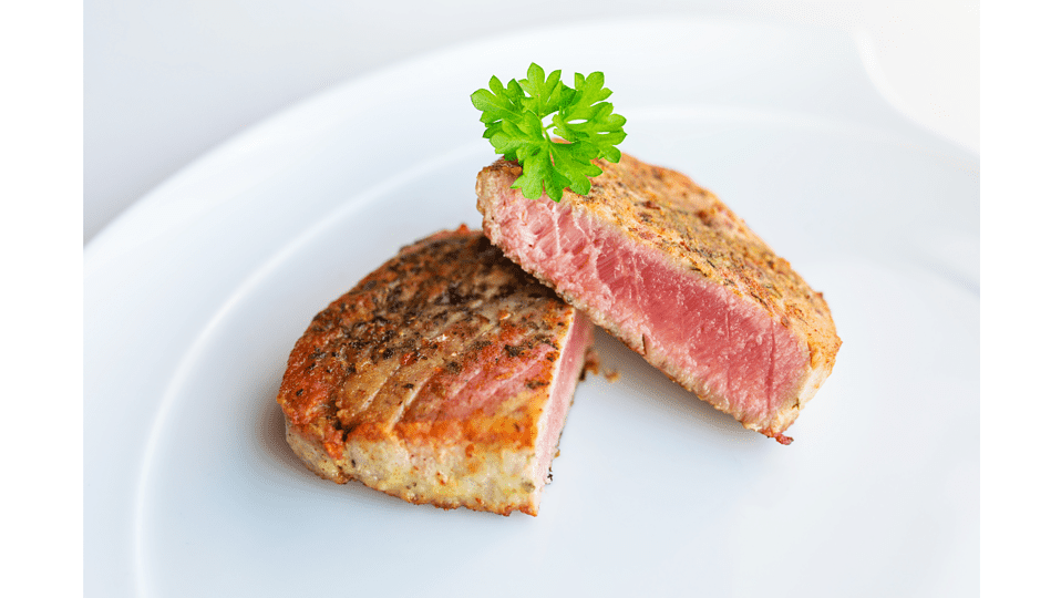 Can You Eat Tuna Steak Raw? Is It Safe? Practical Cooks
