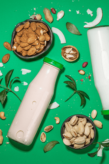 Top 7 Vegan Alternatives To Milk (Pros & Cons)