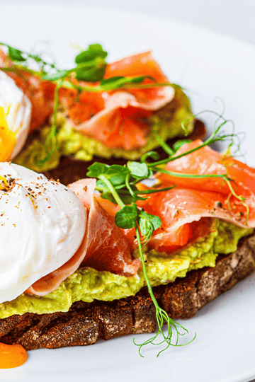 Salmon with Hard-Boiled Eggs