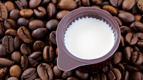 7 Delicious & Healthy Coffee Creamer Substitutes - Practical Cooks